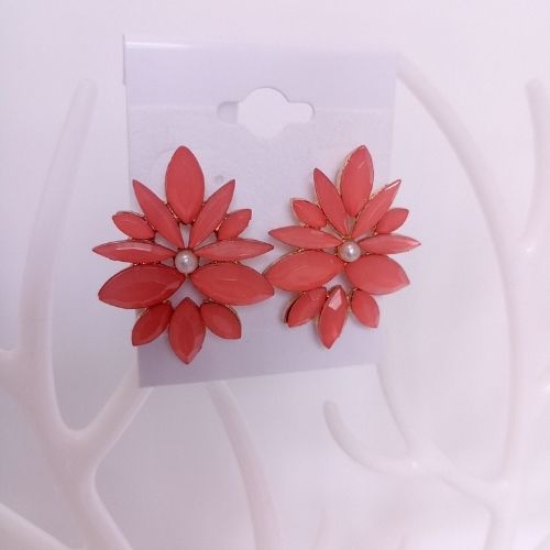 Gold Tone Petal Gems Stud Fashion Earrings - Salmon Pink